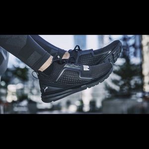 PUMA ignite limitless black sneaker